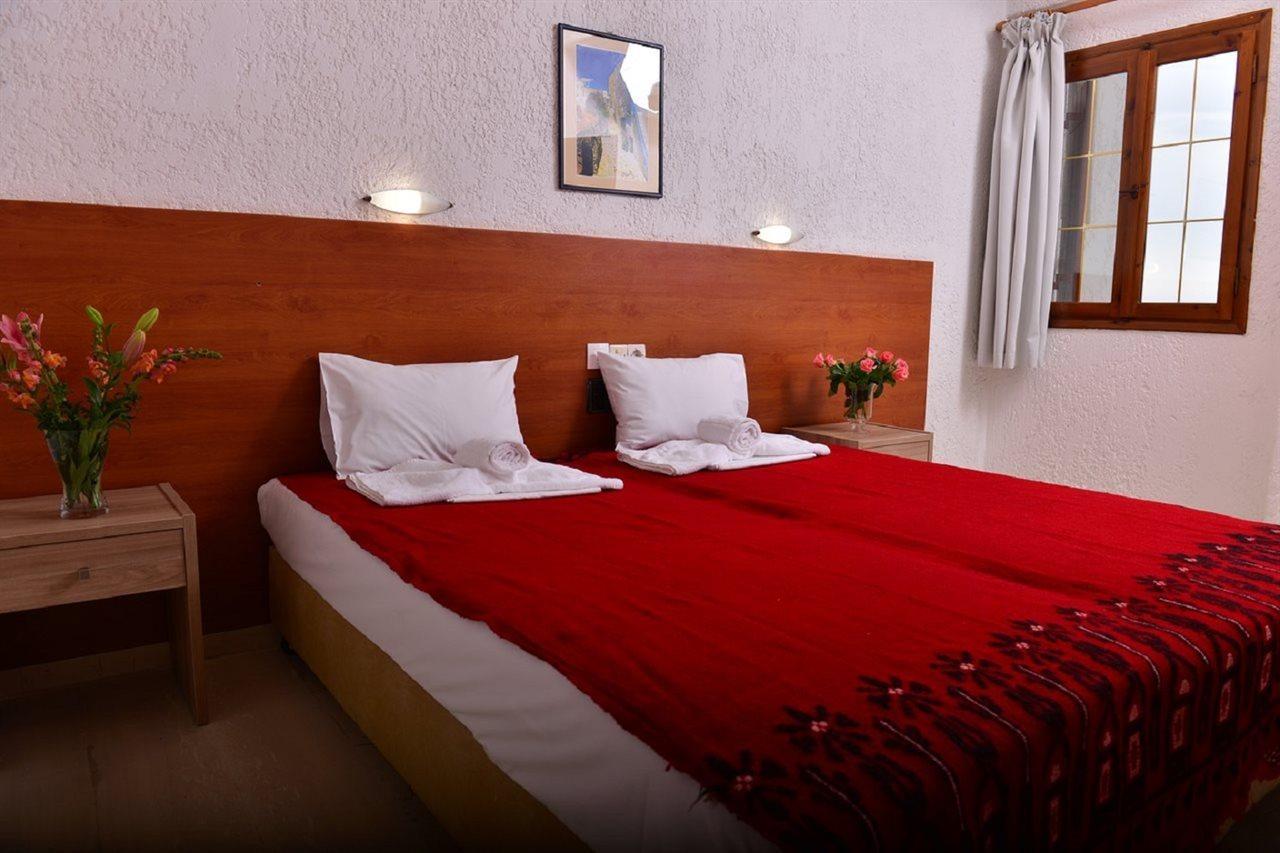 Krits Hotel Херсонісос Екстер'єр фото